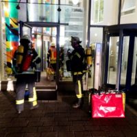 Nächtlicher Fehlalarm in der Kreisklinik Jugenheim -Feuerwehren Seeheim, Jugenheim und Pfungstadt im Einsatz-