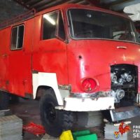 Instandsetzungsarbeiten an historischem Feuerwehrfahrzeug der Freiwilligen Feuerwehr Seeheim schreiten voran
