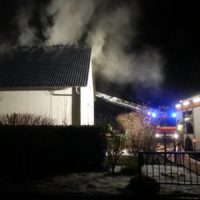 Brand im Dachgeschoss eines Wohnhauses in der Tilsiter Straße